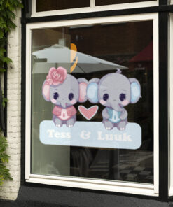 babysticker pasgeborene raamsticker met eigen naam