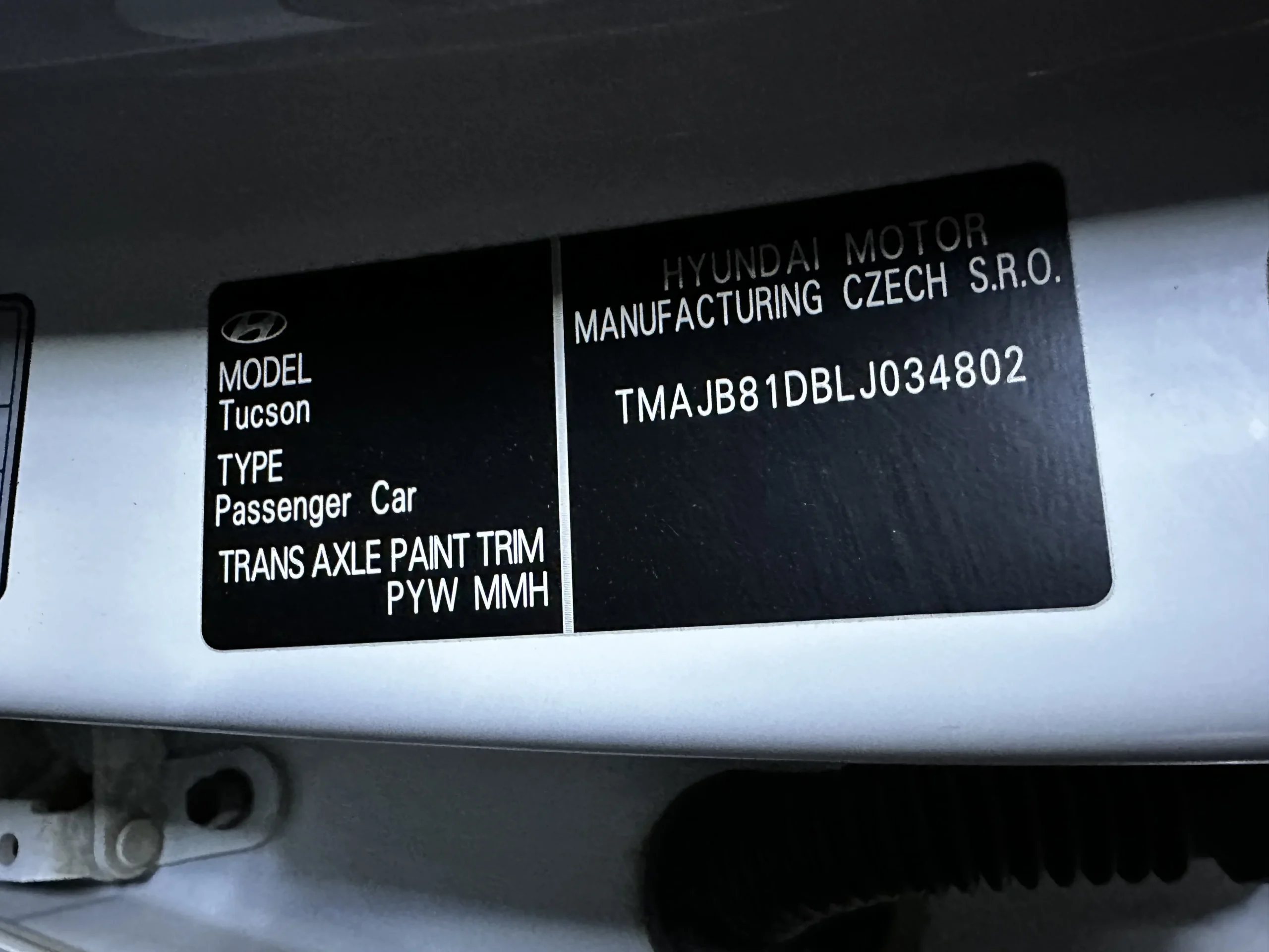 nieuwe vin sticker auto